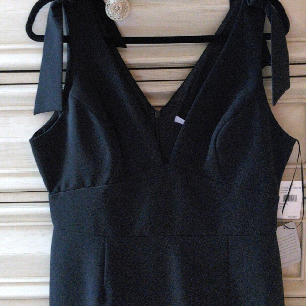 Hi low gorgeous black evening dress